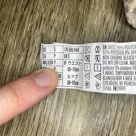 Womens 4 Item Swimsuit Bundle - S - Picture 4 of 14